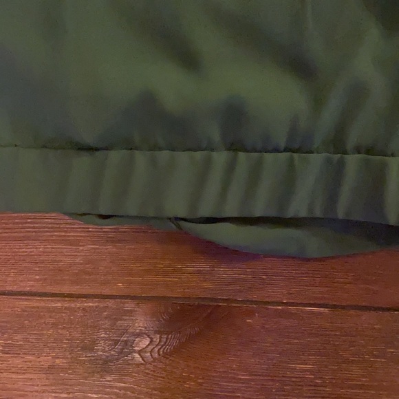 Love Tree Green Crossover Crop Top with Butterfly Sleeves - Picture 3 of 8